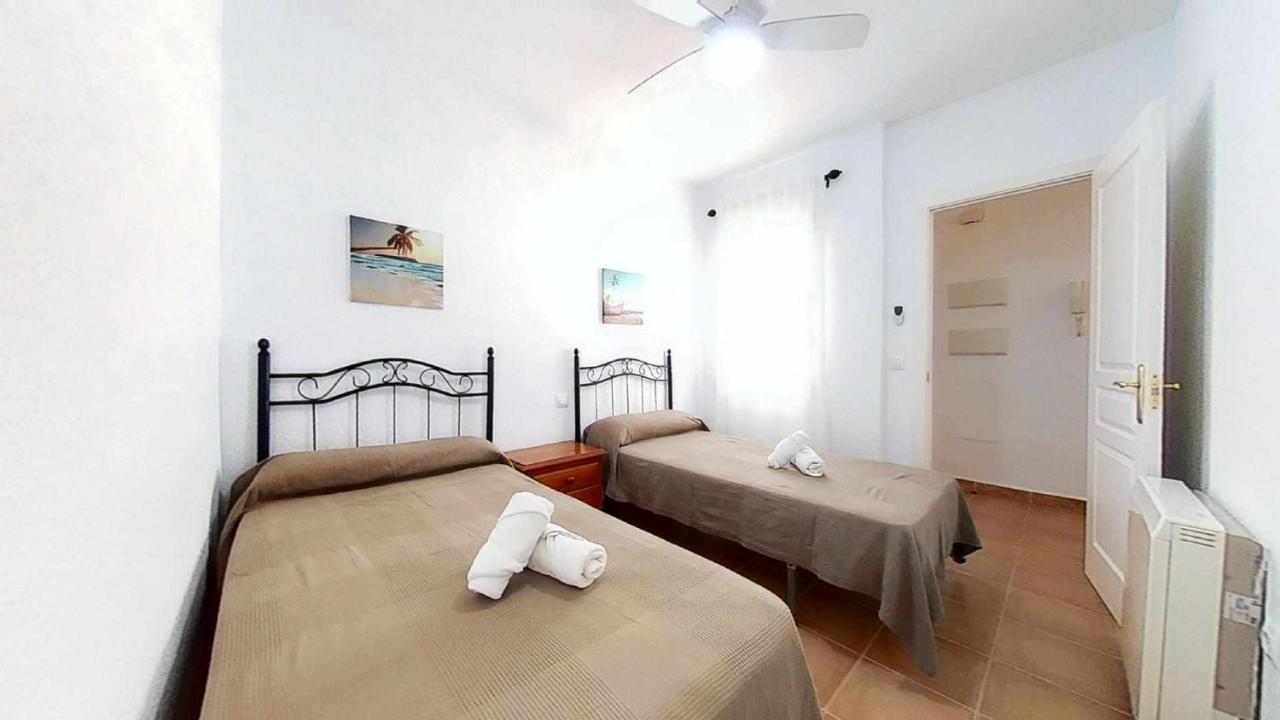 Coqueto Y Practico Apartamento En Pueblo De Zahara 萨阿拉德洛斯阿图内斯 外观 照片